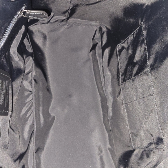 ⛔️SOLD!⛔️COACH Unisex Voyager Bag In Signature Canvas Duffle Bag VG Pre-loved - Picture 16 of 16